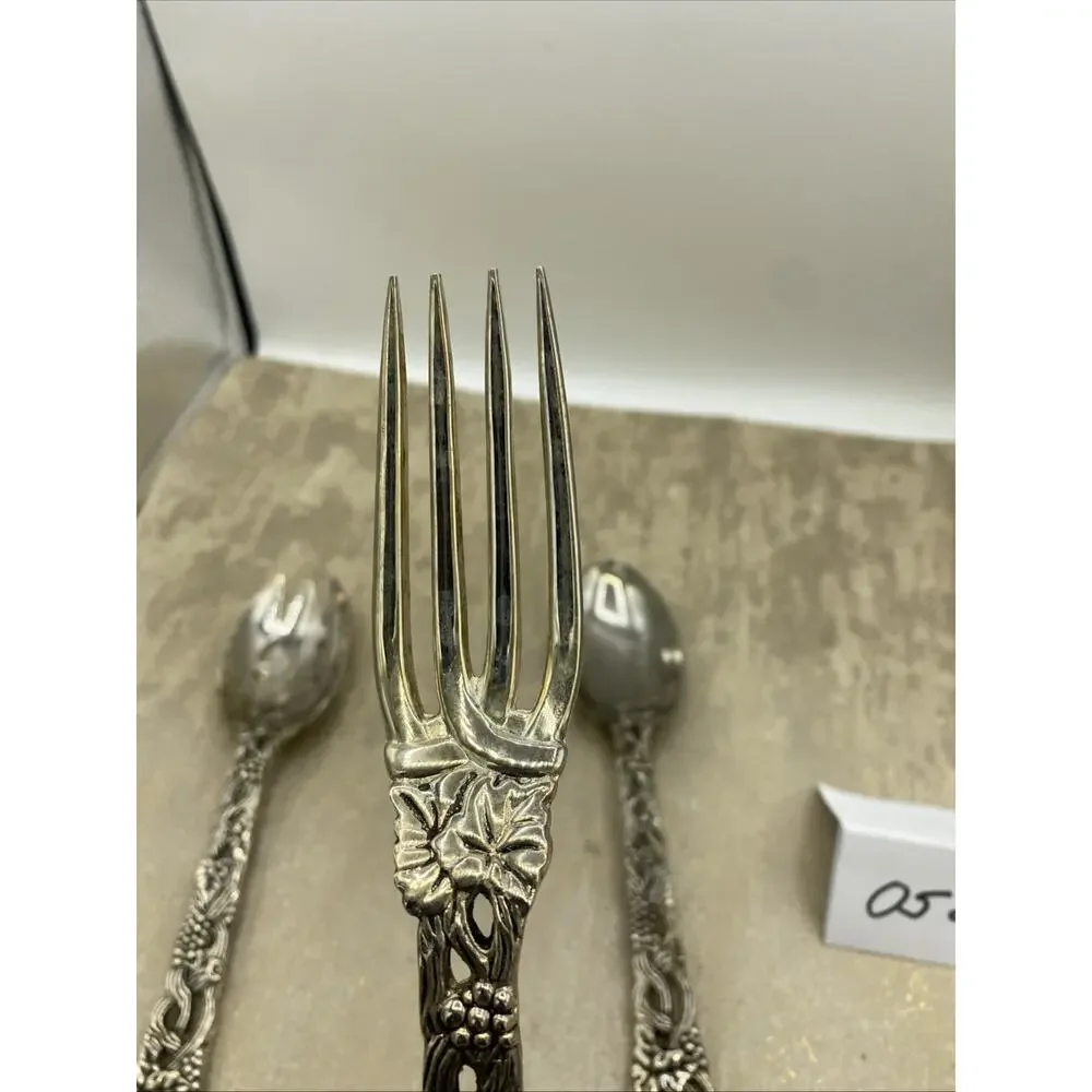 Godinger Made for Neiman Marcus, Grapevine Silver Plated 3 Piece Serving Set 9”